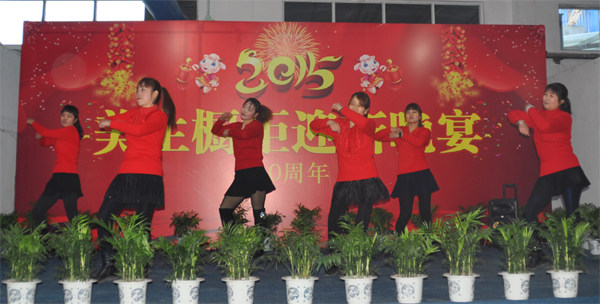 1562388171188554.jpg 20150209140539_41842.jpg